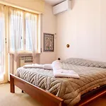 168b - La Terrazza Sul Mare, Casa A 10 Minuti Da Spiaggia, Parcheggio Privato Gratis アパート サンレモ