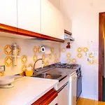 168b - La Terrazza Sul Mare, Casa A 10 Minuti Da Spiaggia, Parcheggio Privato Gratis アパート *