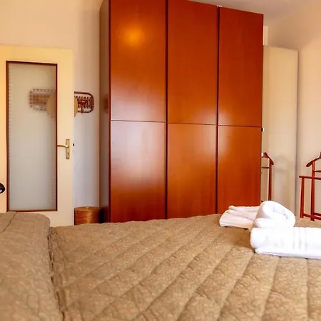 168b - La Terrazza Sul Mare, Casa A 10 Minuti Da Spiaggia, Parcheggio Privato Gratis شقة