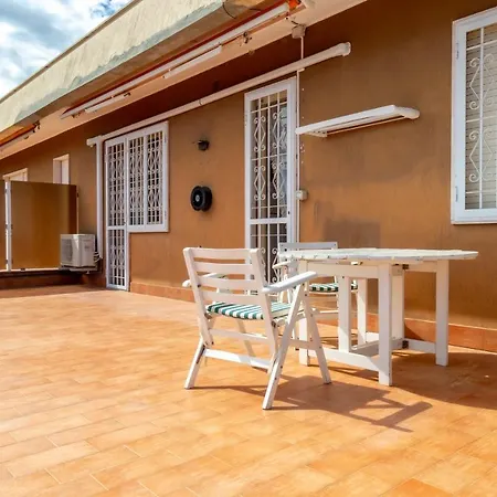 아파트 168b - La Terrazza Sul Mare, Casa A 10 Minuti Da Spiaggia, Parcheggio Privato Gratis *
