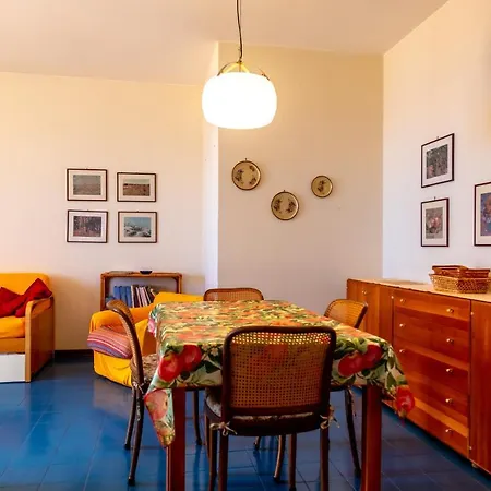דירה 168b - La Terrazza Sul Mare, Casa A 10 Minuti Da Spiaggia, Parcheggio Privato Gratis *