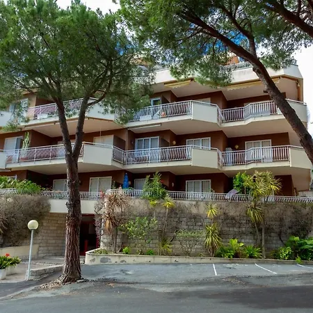 דירה 168b - La Terrazza Sul Mare, Casa A 10 Minuti Da Spiaggia, Parcheggio Privato Gratis סנרמו