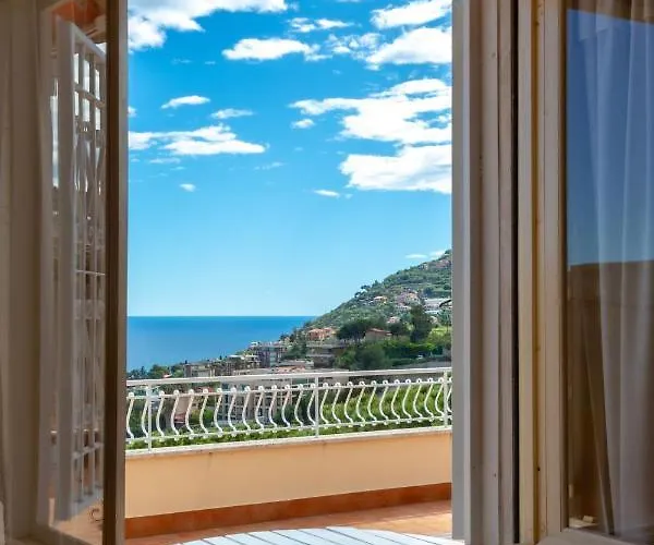 168b - La Terrazza Sul Mare, Casa A 10 Minuti Da Spiaggia, Parcheggio Privato Gratis סנרמו